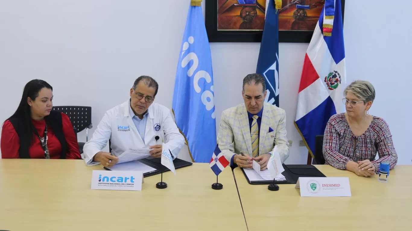 Firma del convenio de colaboración entre Inesimed e Incart.